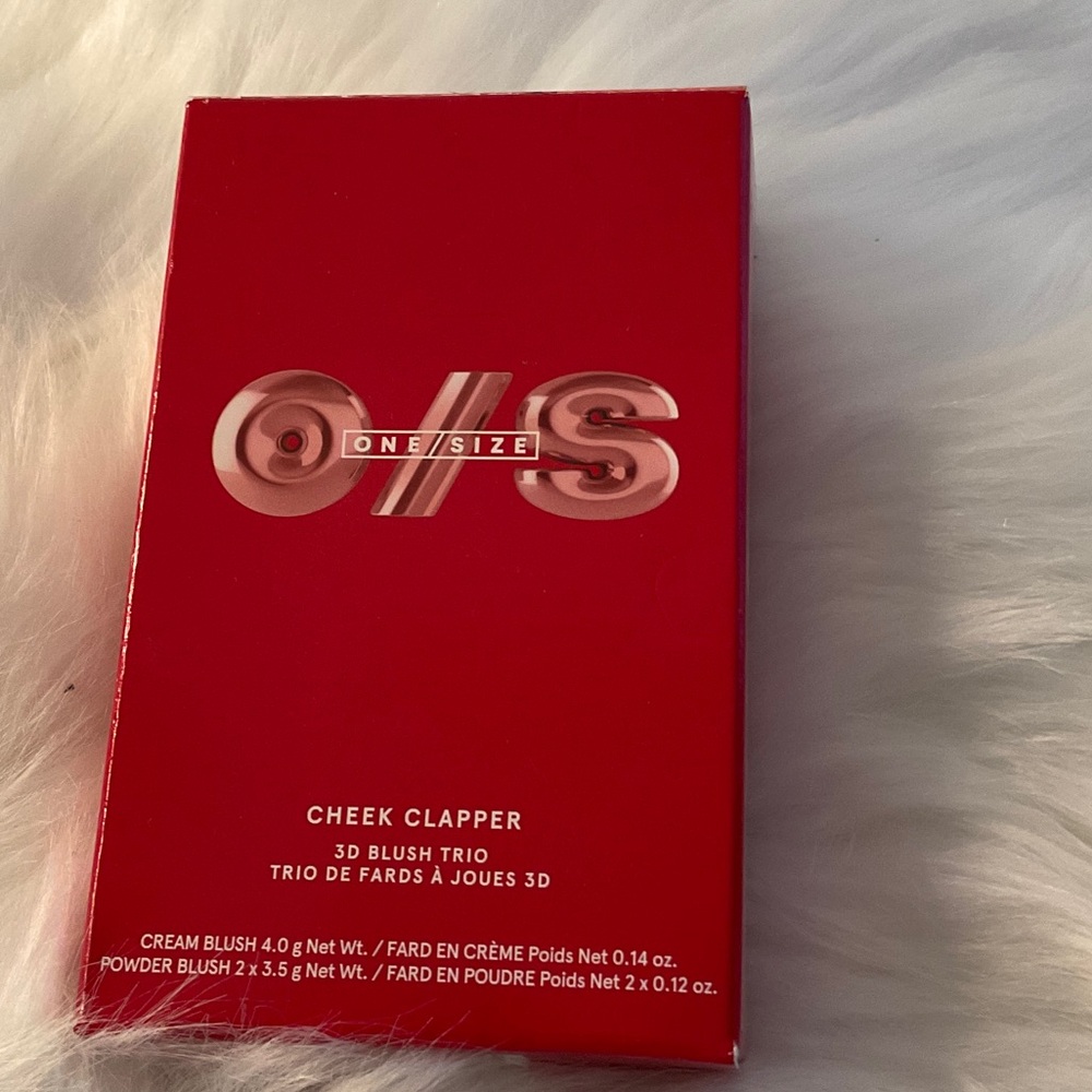 ONE/SIZE Bold Red Blush Trio